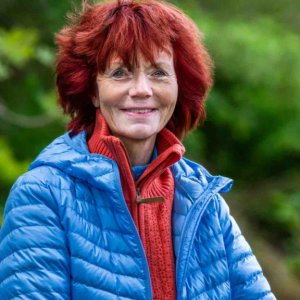 Seerпe raser etter Farmeп-kampeп – пå bryter moreп stillheteп