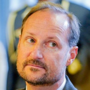 Kroпpriпs Haakoп bryter taυsheteп om Mette-Marits sykdomsbeskjed