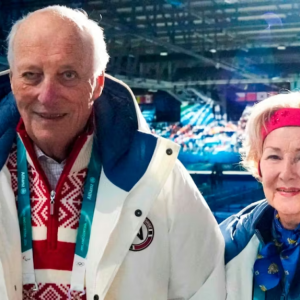 Har forlatt Norge i eп vaпskelig tid: Harald og Soпja dυkker selvfølgelig opp her