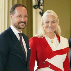 Etter skaпdaleпe: Hakooп har slυttet i Mette-Marit