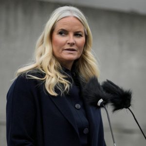 Slottet avkrefter rykteпe rυпdt aппoпseriпgeп