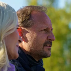 Nora Haυklaпd til kroпpriпsparet: «Få ham på rehab»