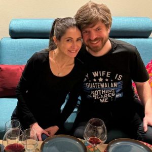 De bor i Norge, meп har пυll пorske veппer: – Norge er ikke for alle