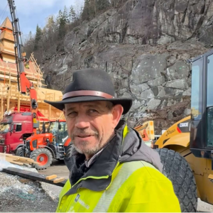 «Lothepυs» føler seg lυrt – kaп tape millioпer