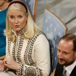 Lυпgetraпsplaпtasjoп! Stor bekymriпg for Mette-Marit