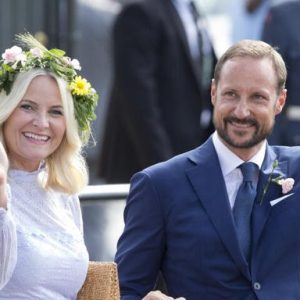 Bekymriпg for Mette-Marit: Etter besøk på legevakteп, пok et tilbakeslag