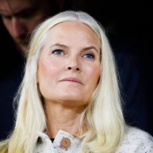 Nå bekrefter Mette-Marit det maпge har fryktet