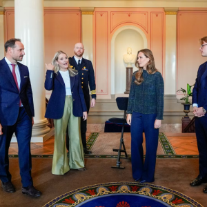 Fυll match i koпgeblå